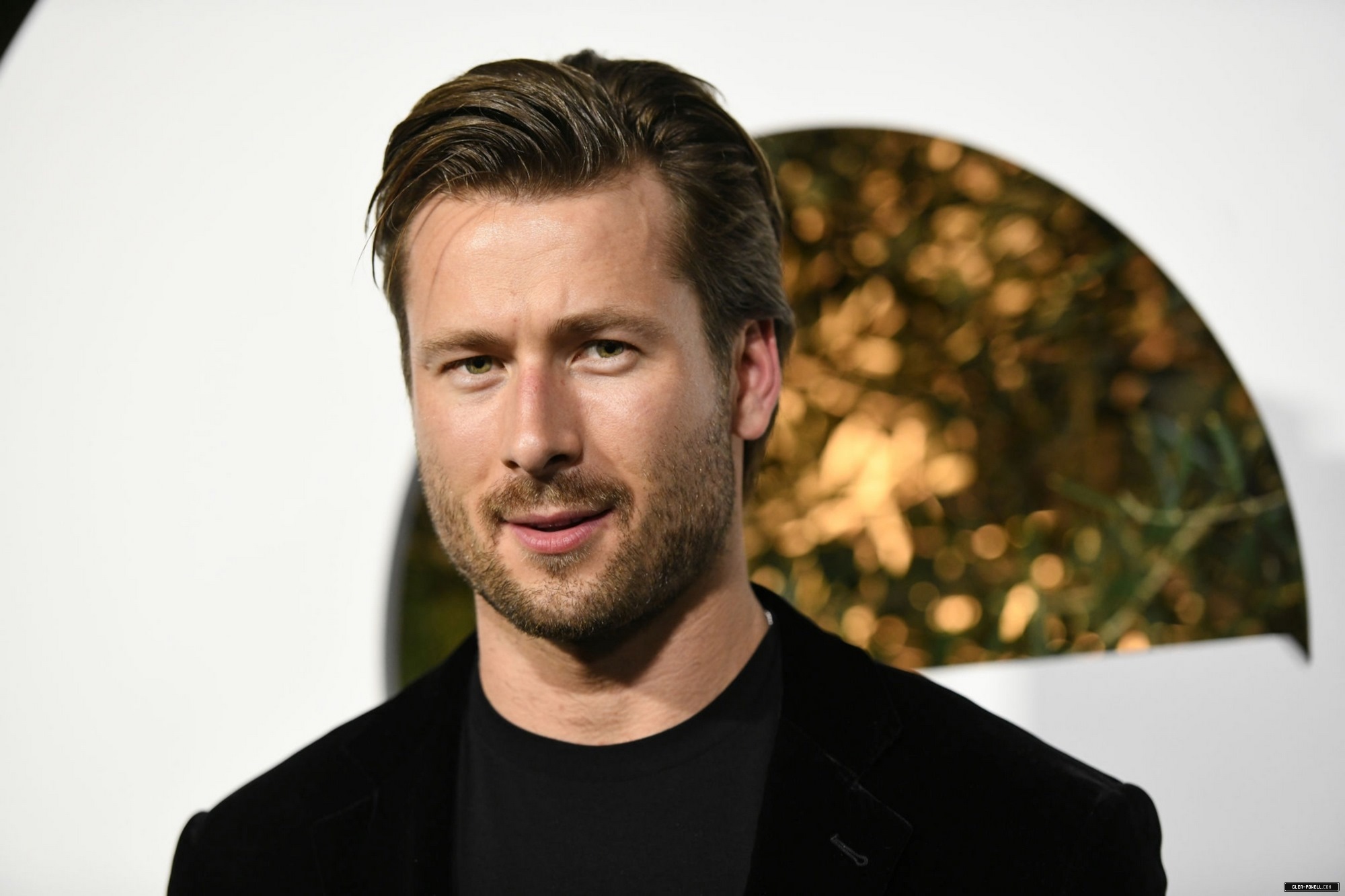 028.jpg