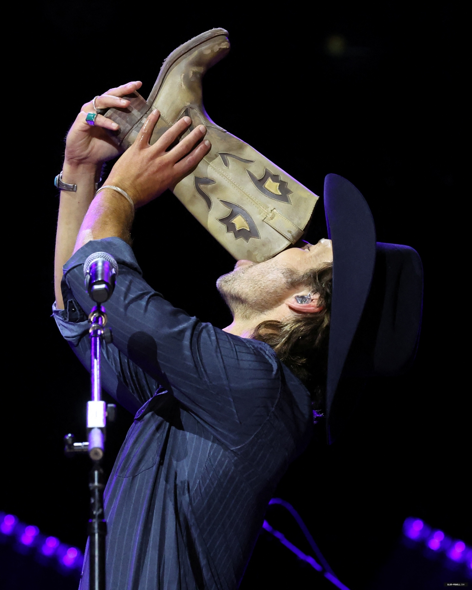 133.jpg
